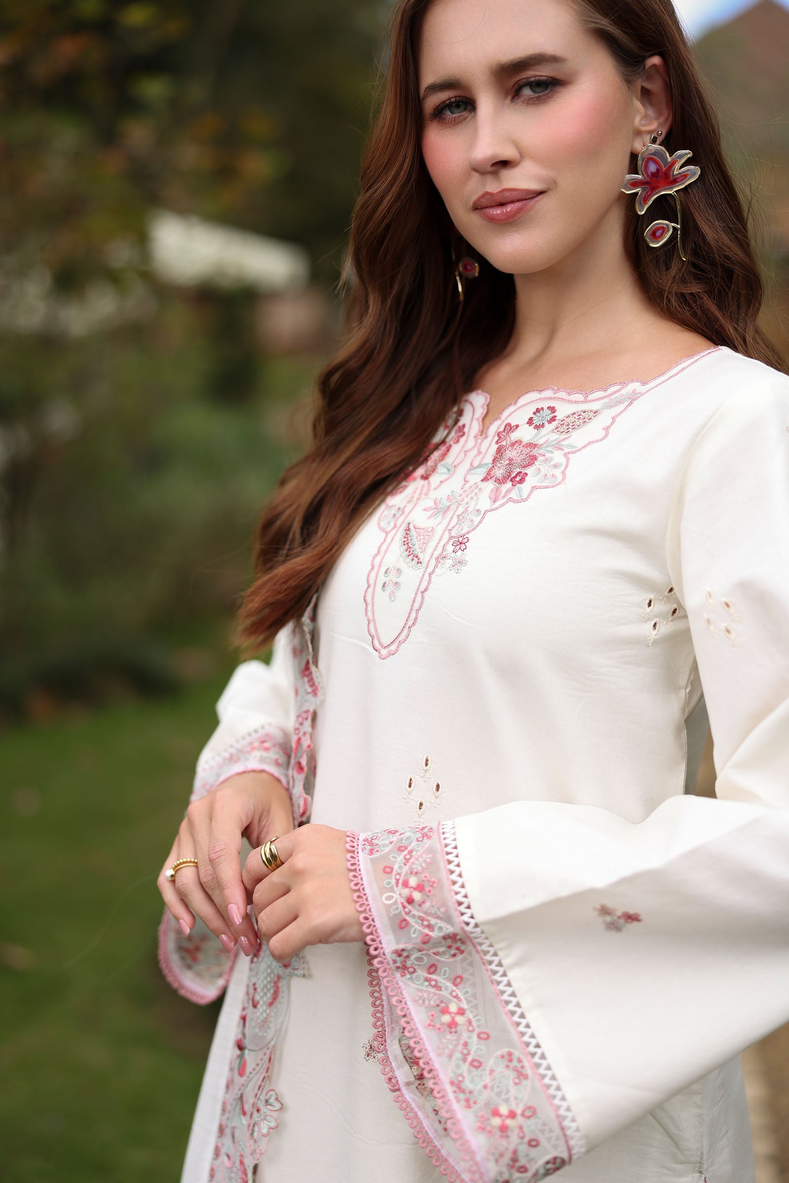 Raaya - Lawn Collection Rameen 26 - Vol II - Evlayn