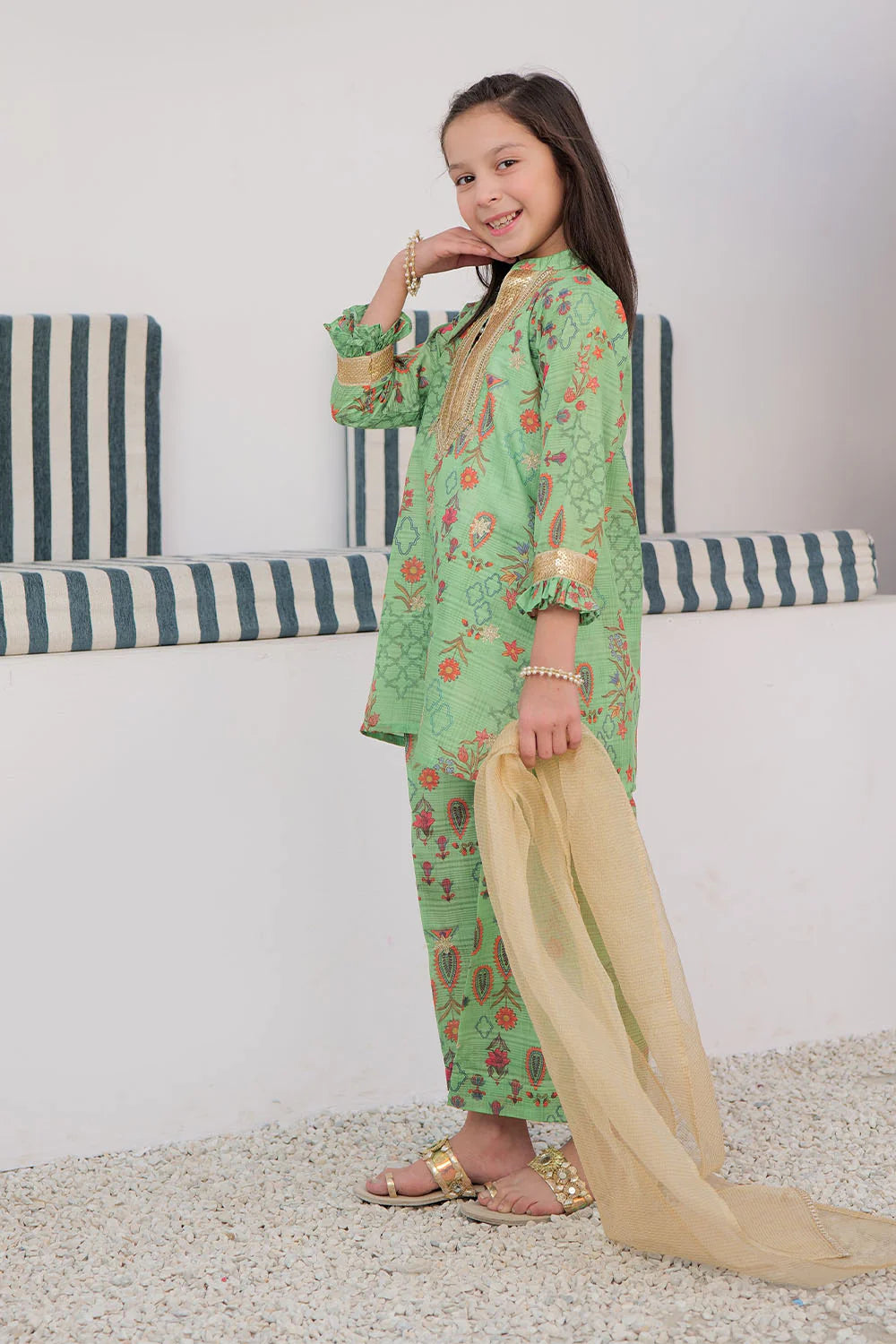SN-02869 | Green & Multicolor | Formal 3 Piece Suit | Tasar Silk