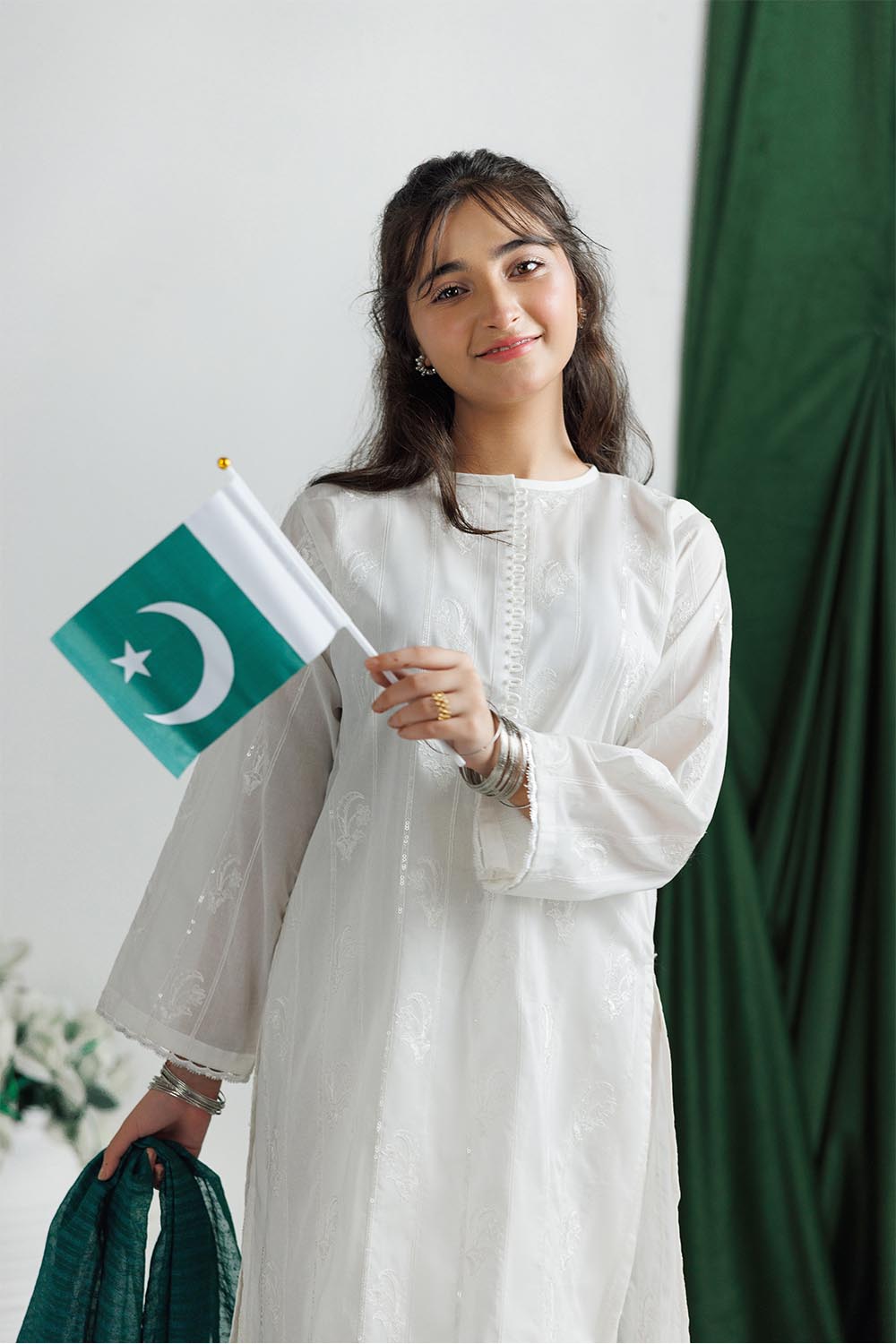 SENORITA | White | Casual 3 Piece Suit | Cotton Lawn Printed