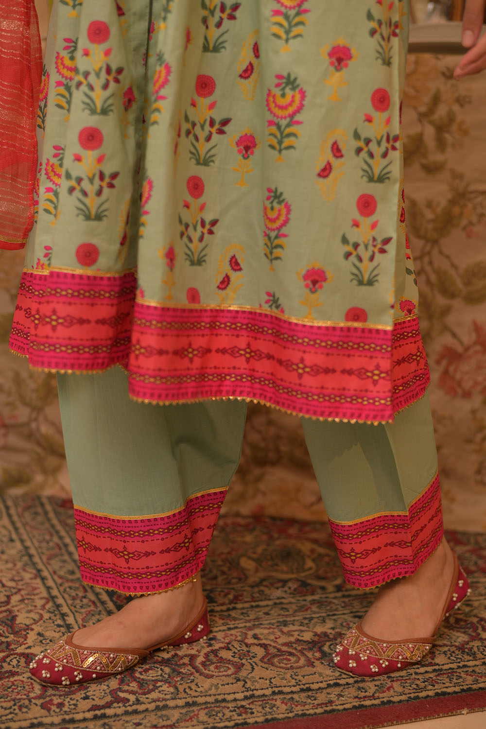 SN-17672 | Light Green & Multicolor | Casual Plus 3 Piece Suit | Cotton Gold Printed