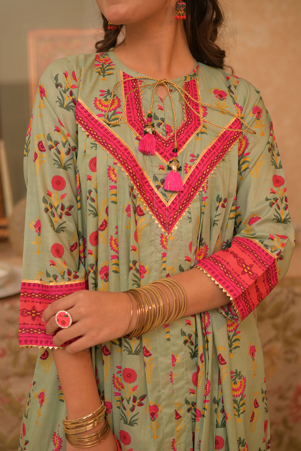 SN-17672 | Light Green & Multicolor | Casual Plus 3 Piece Suit | Cotton Gold Printed