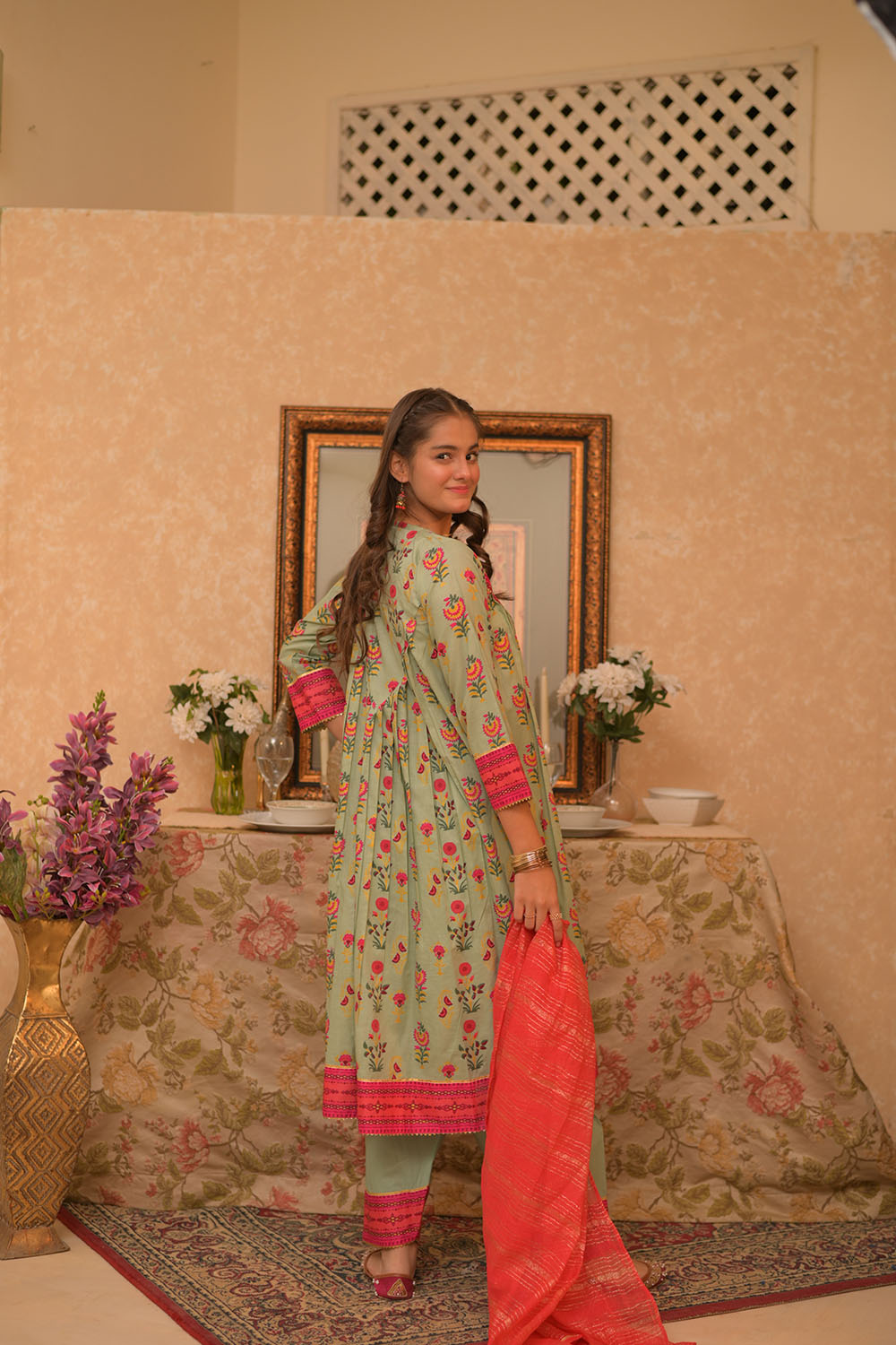 SN-17672 | Light Green & Multicolor | Casual Plus 3 Piece Suit | Cotton Gold Printed