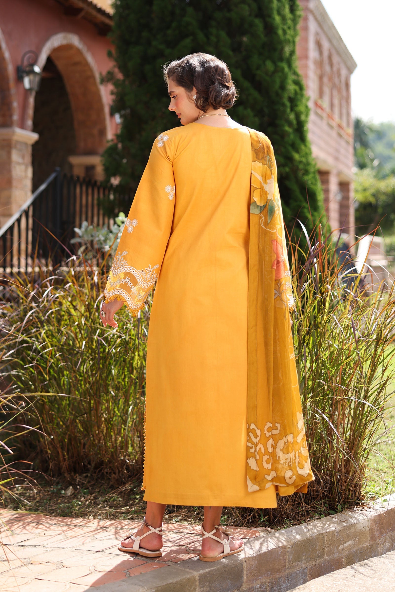 Raaya - Lawn Collection Rameen 26 - Vol II - Whisper Luxury