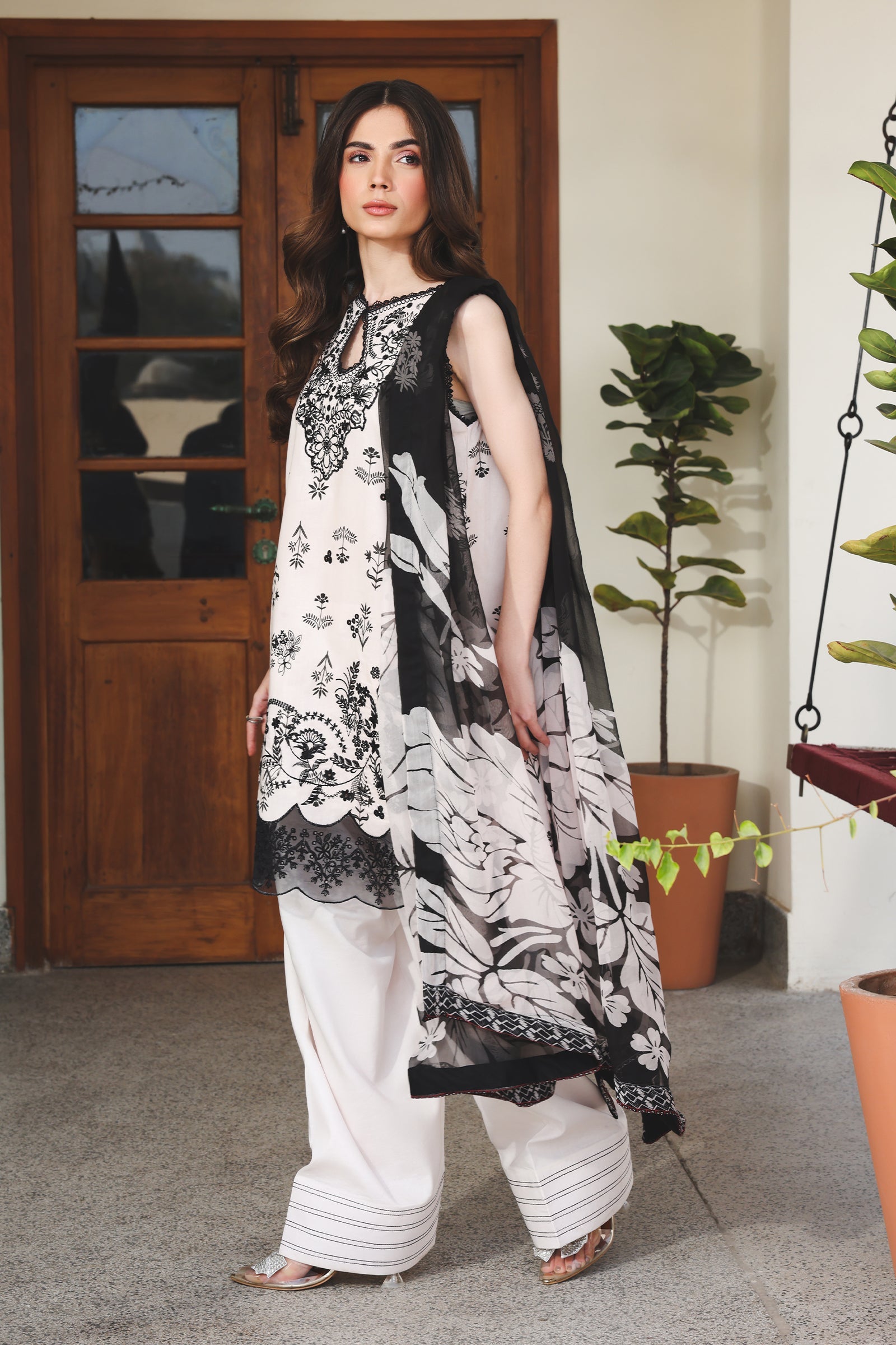 Raaya - Lawn Collection Rameen 26  -IRIS