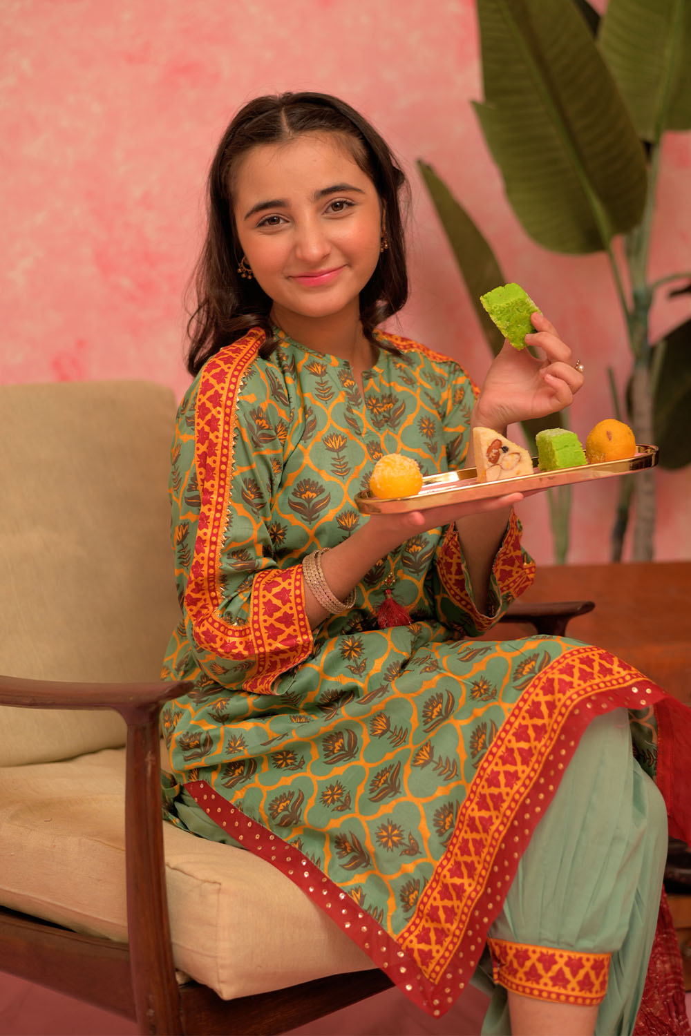 SN-02886 | Green & Multicolor | Casual Plus 3 Piece Suit | Cotton Lawn Gold Print