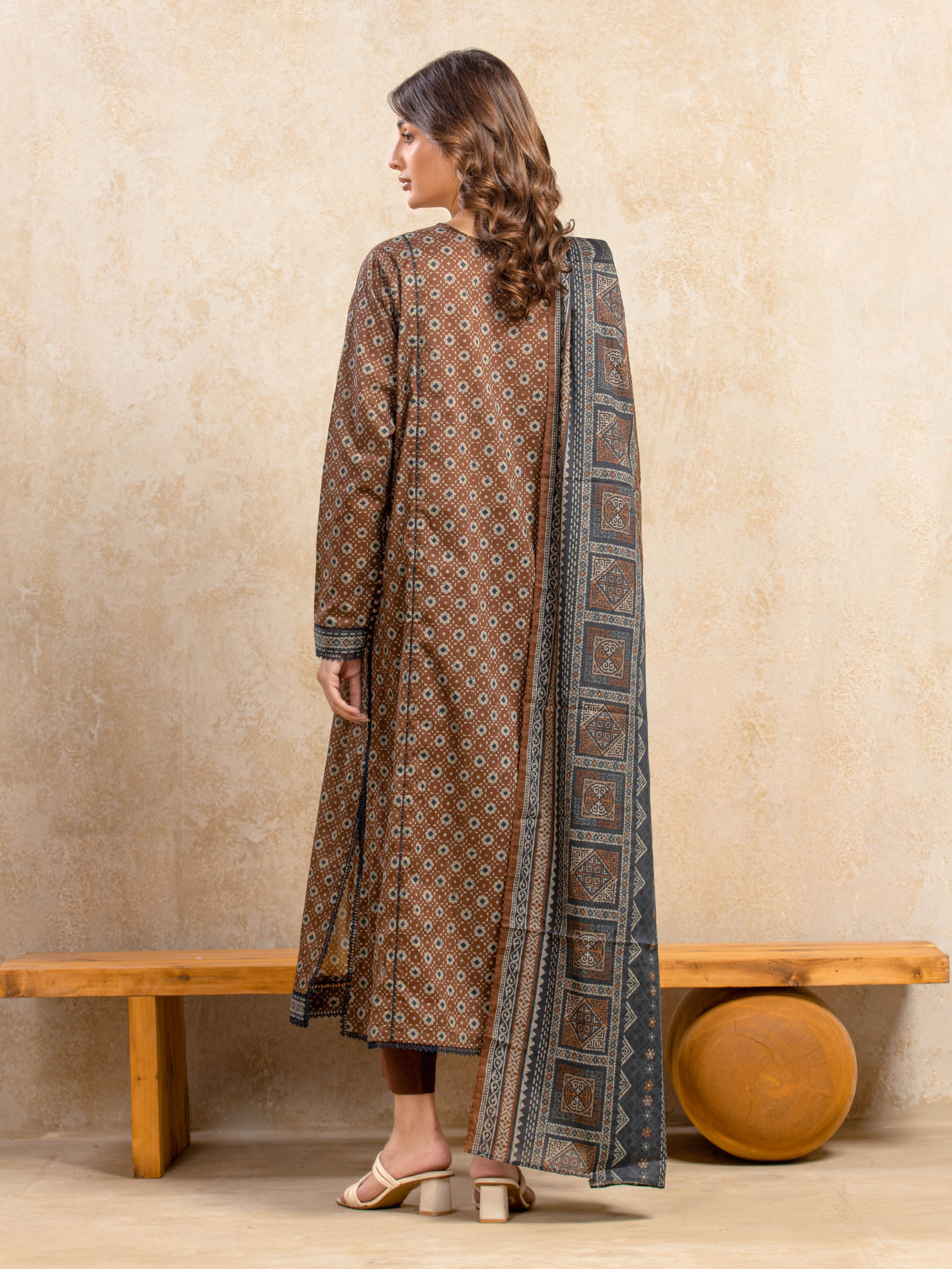 Edenrobe Unstitched Dark Brown Printed Khaddar 3 Piece