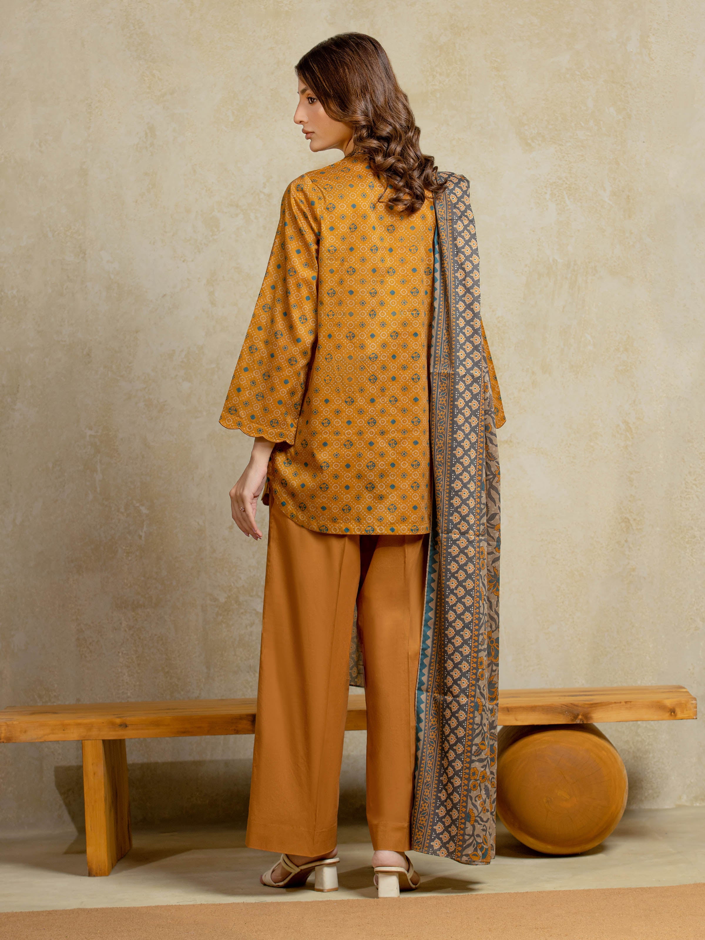 Edenrobe Unstitched Mustard Printed Khaddar 3 Piece