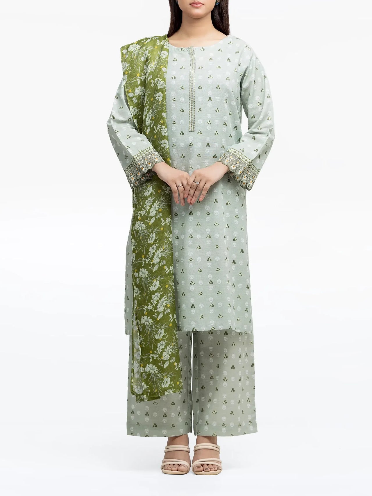 ED-Pret 3Pc Embroidered Khaddar Suit