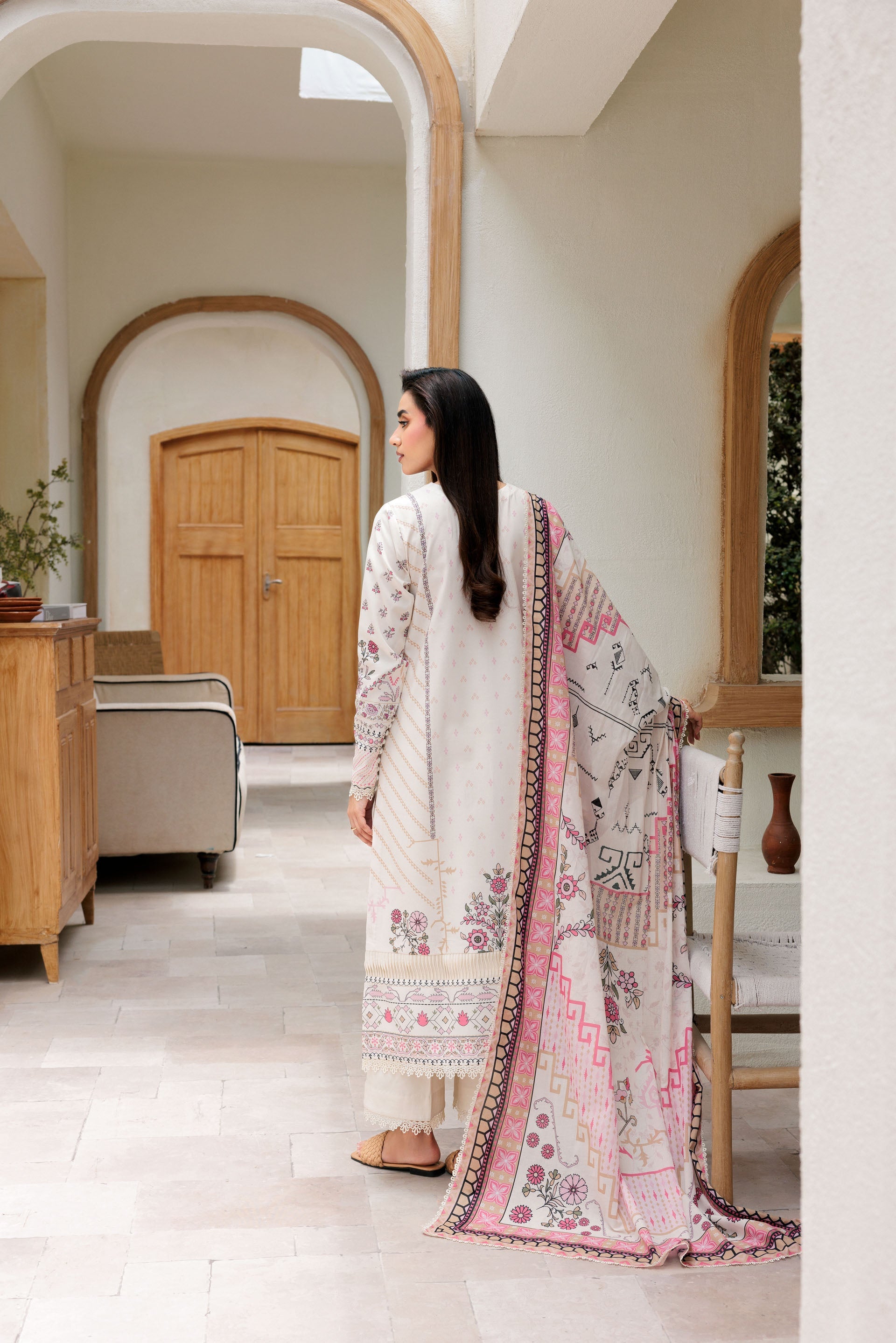 Florent Printed Lawn Suits Unstitched 3 Piece  - Summer Collection FDW - 2B