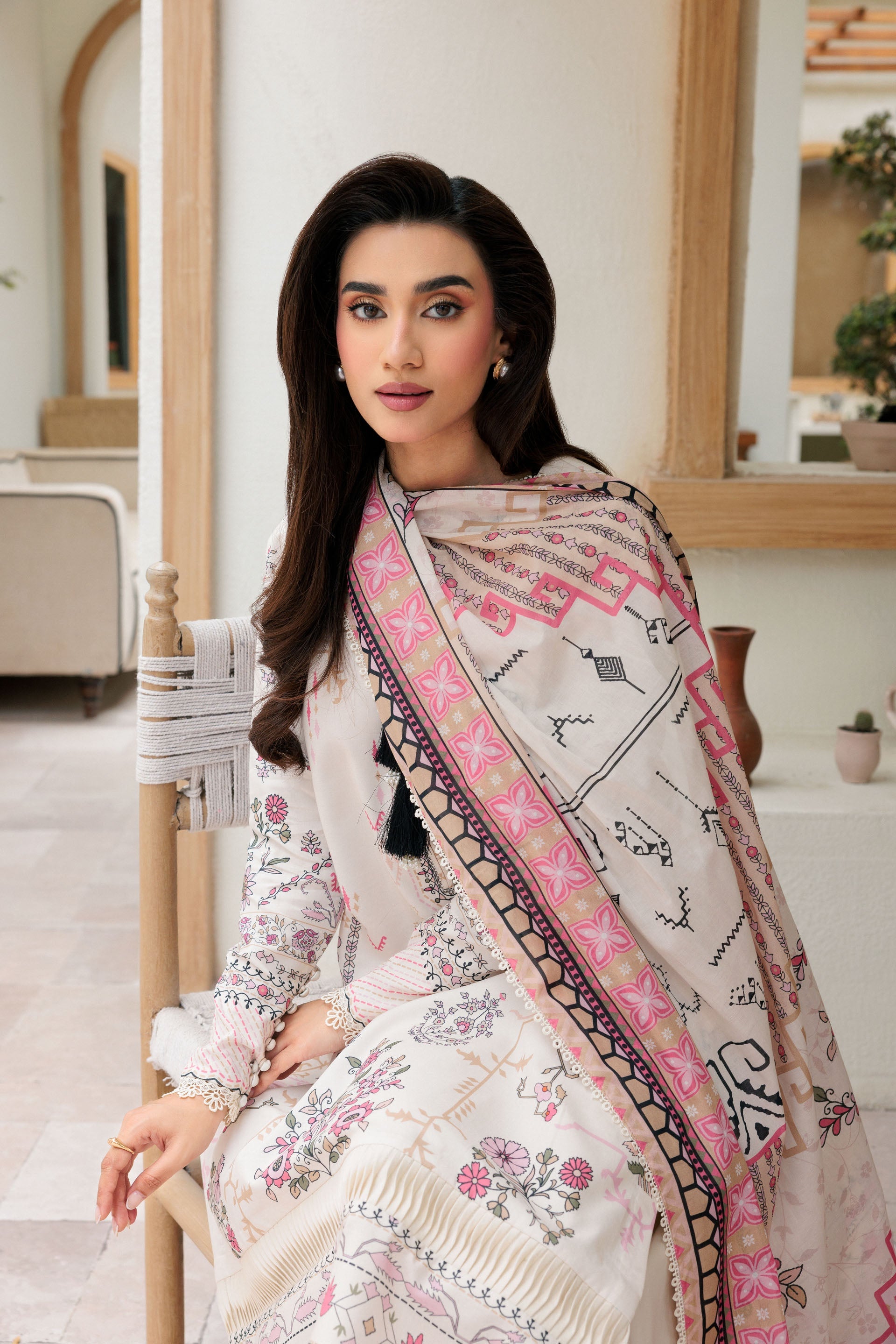 Florent Printed Lawn Suits Unstitched 3 Piece  - Summer Collection FDW - 2B