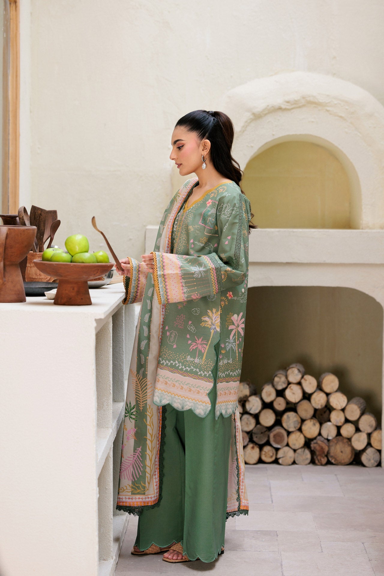 Florent Printed Lawn Suits Unstitched 3 Piece  - Summer Collection FDW - 9B