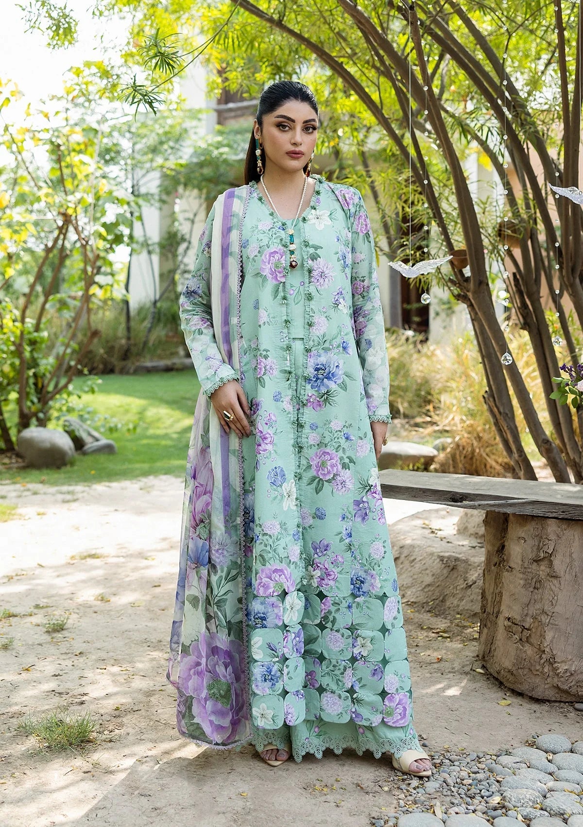 Elaf Premium Printed Lawn Suits Unstitched 3 Piece ECD-1A GARDENELLE