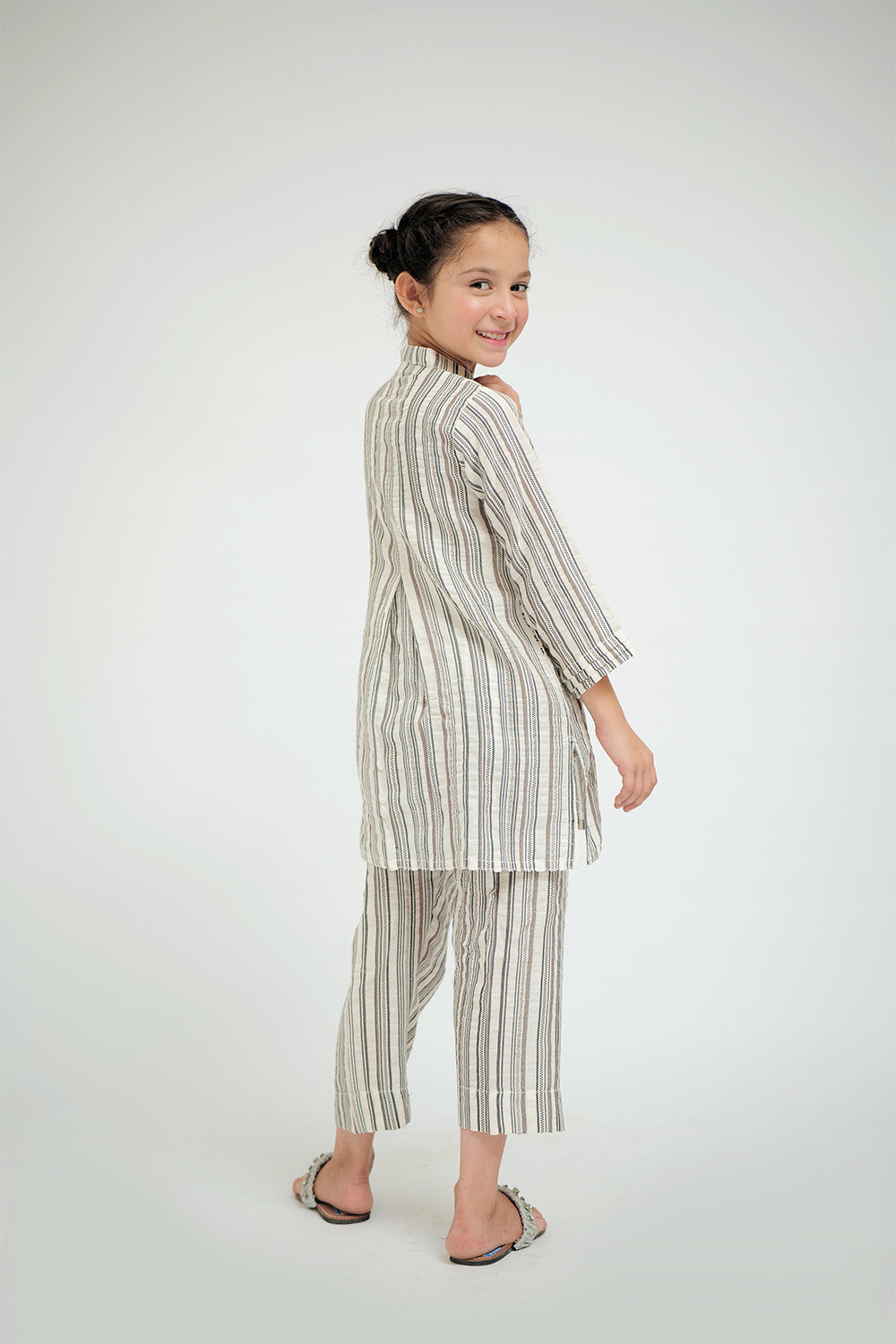 SN-02670 | White & Black | Casual 2 Piece Suit | Cotton Jacquard