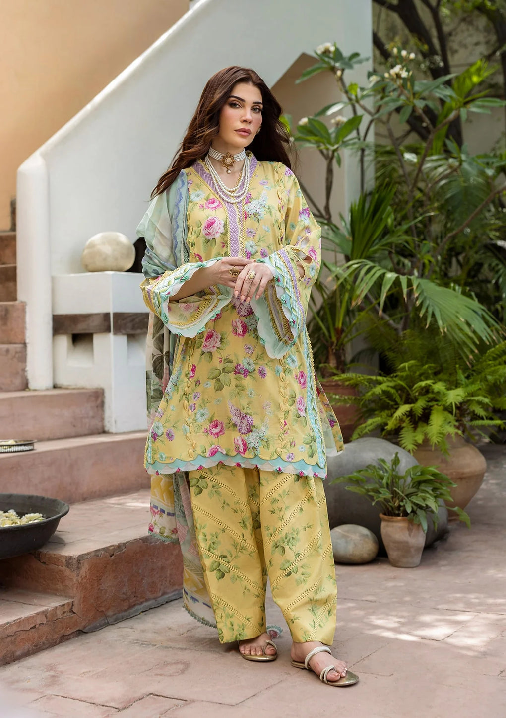 Elaf Premium Printed Lawn Suits Unstitched 3 Piece ECD-5B SAFFROSE