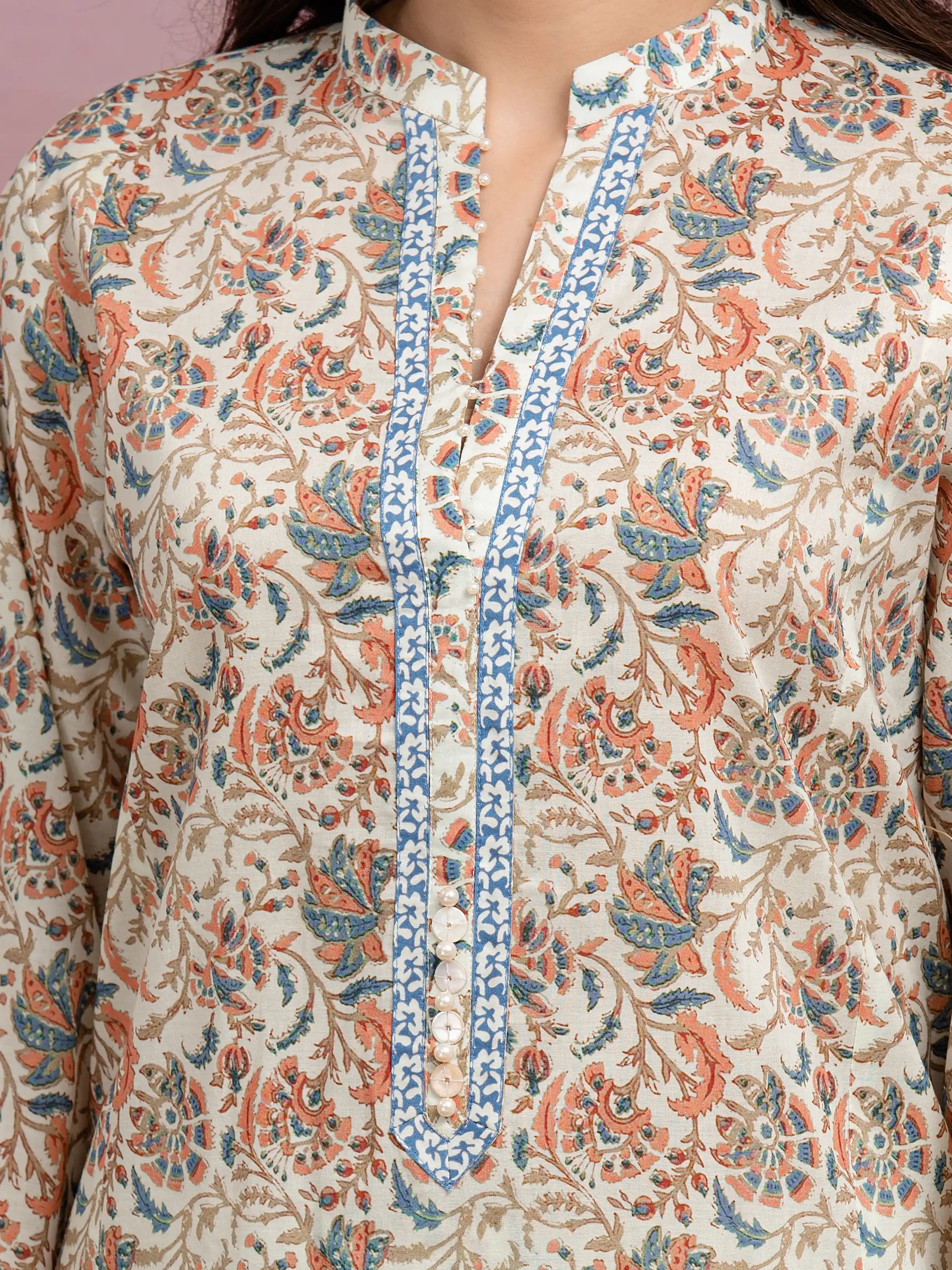 ED Unstitched Cream Multi Printed Lawn 3 Piece