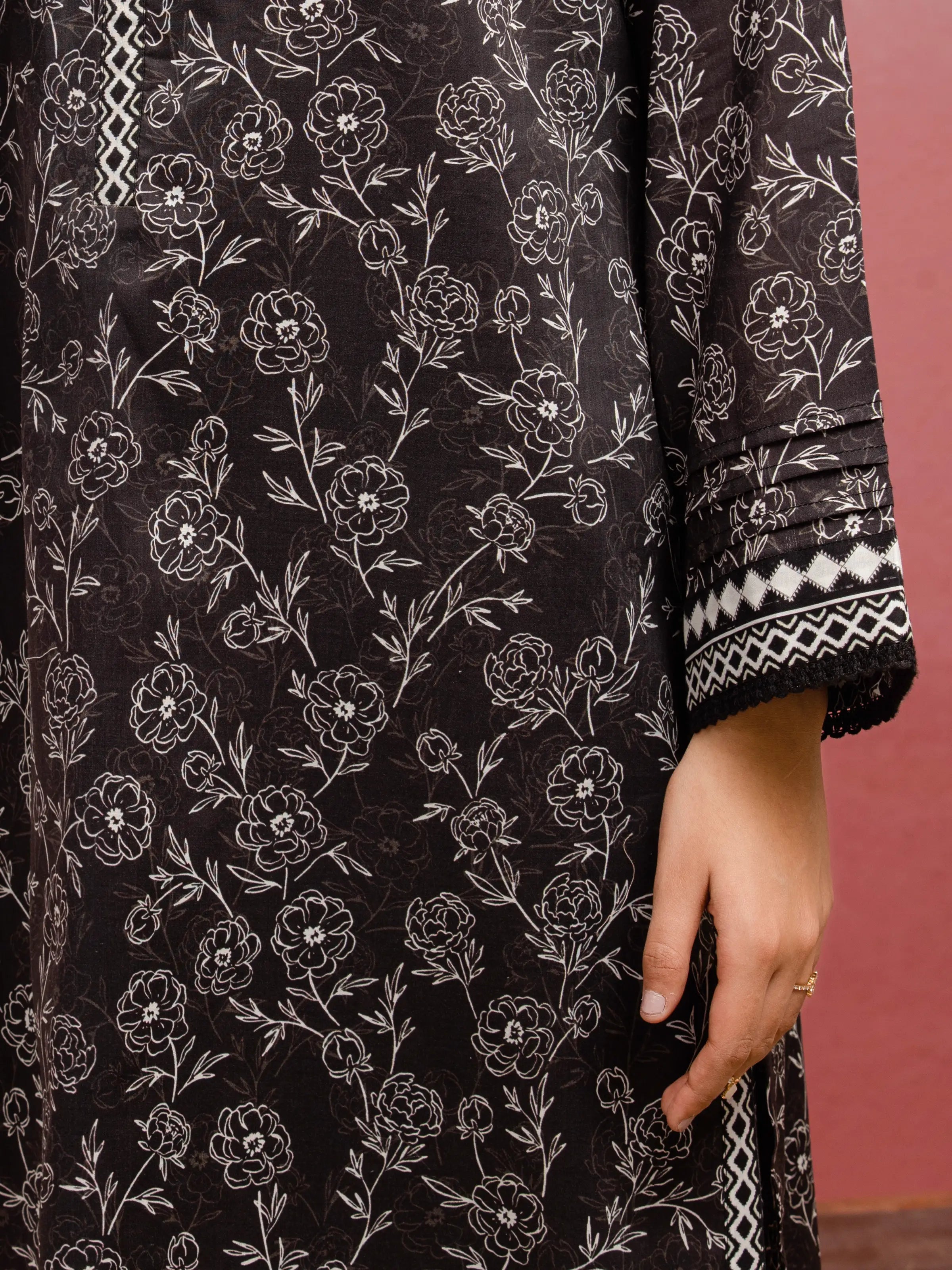ED Unstitched Black Printed Lawn 3 Piece