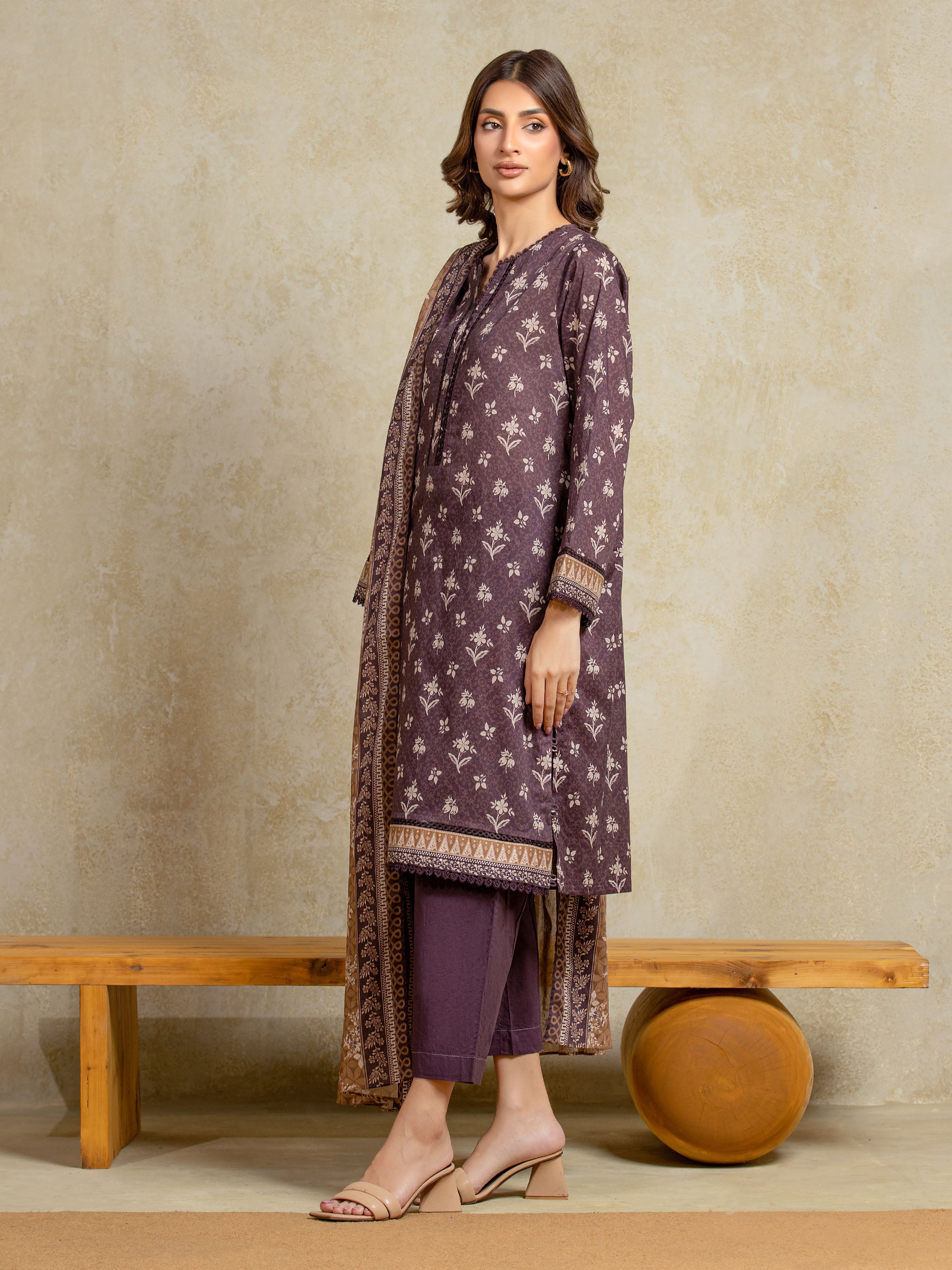 Edenrobe Unstitched Plum Printed Khaddar 3 Piece