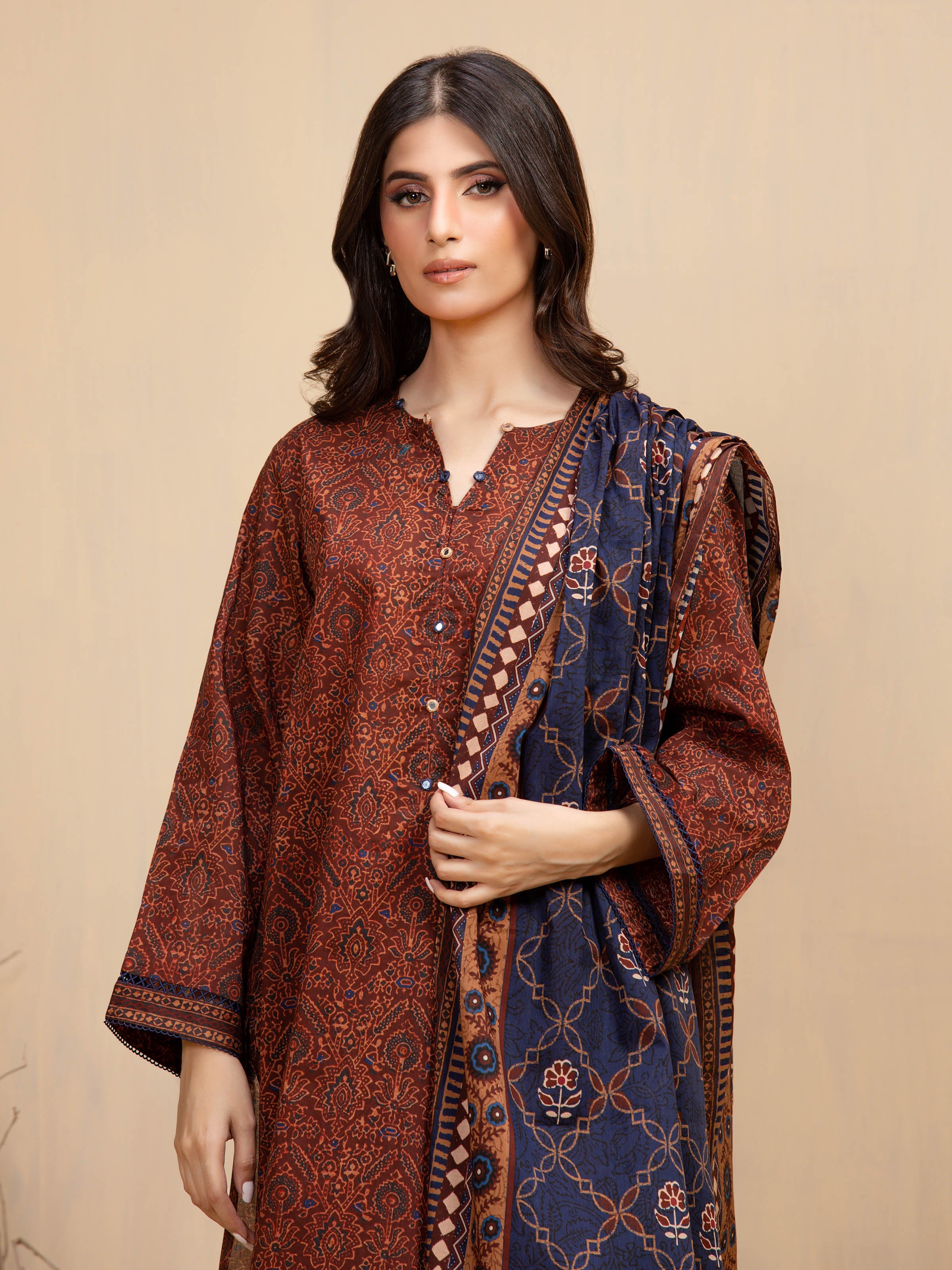 Edenrobe Unstitched Dark Brown Printed Khaddar 3 Piece