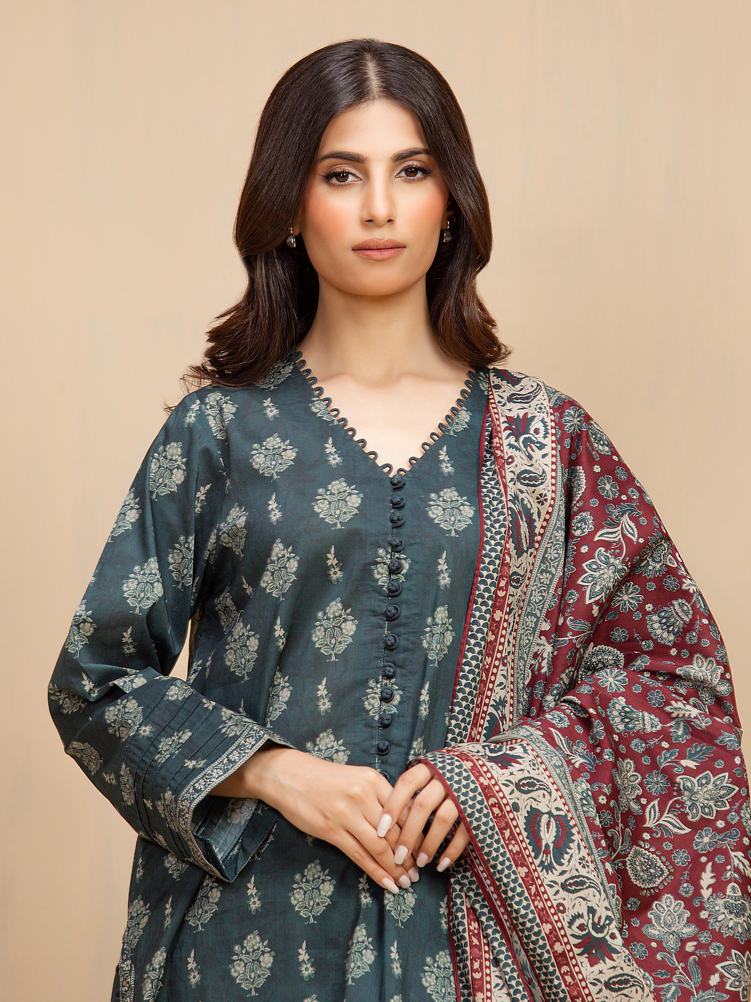 Edenrobe Unstitched Bottle Green Printed Khaddar 3 Piece