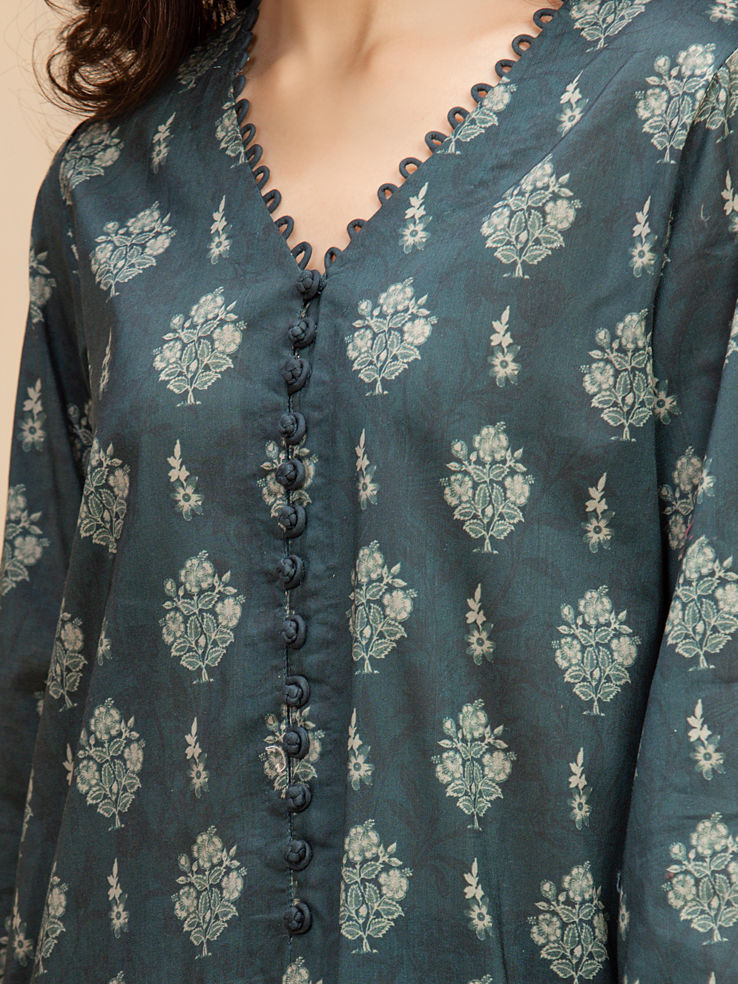 Edenrobe Unstitched Bottle Green Printed Khaddar 3 Piece