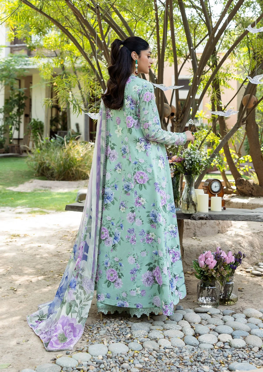 Elaf Premium Printed Lawn Suits Unstitched 3 Piece ECD-1A GARDENELLE