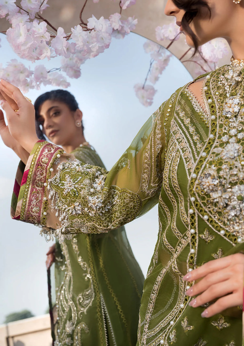 Elaf EFH-08 PARWAANA Formal Handwork Dress