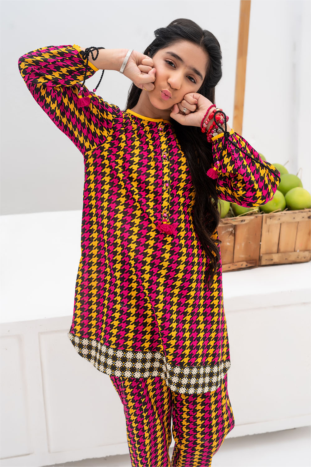 Senorita-Black & Multicolor | Casual 2 Piece Suit | Cotton Khaddar Printed