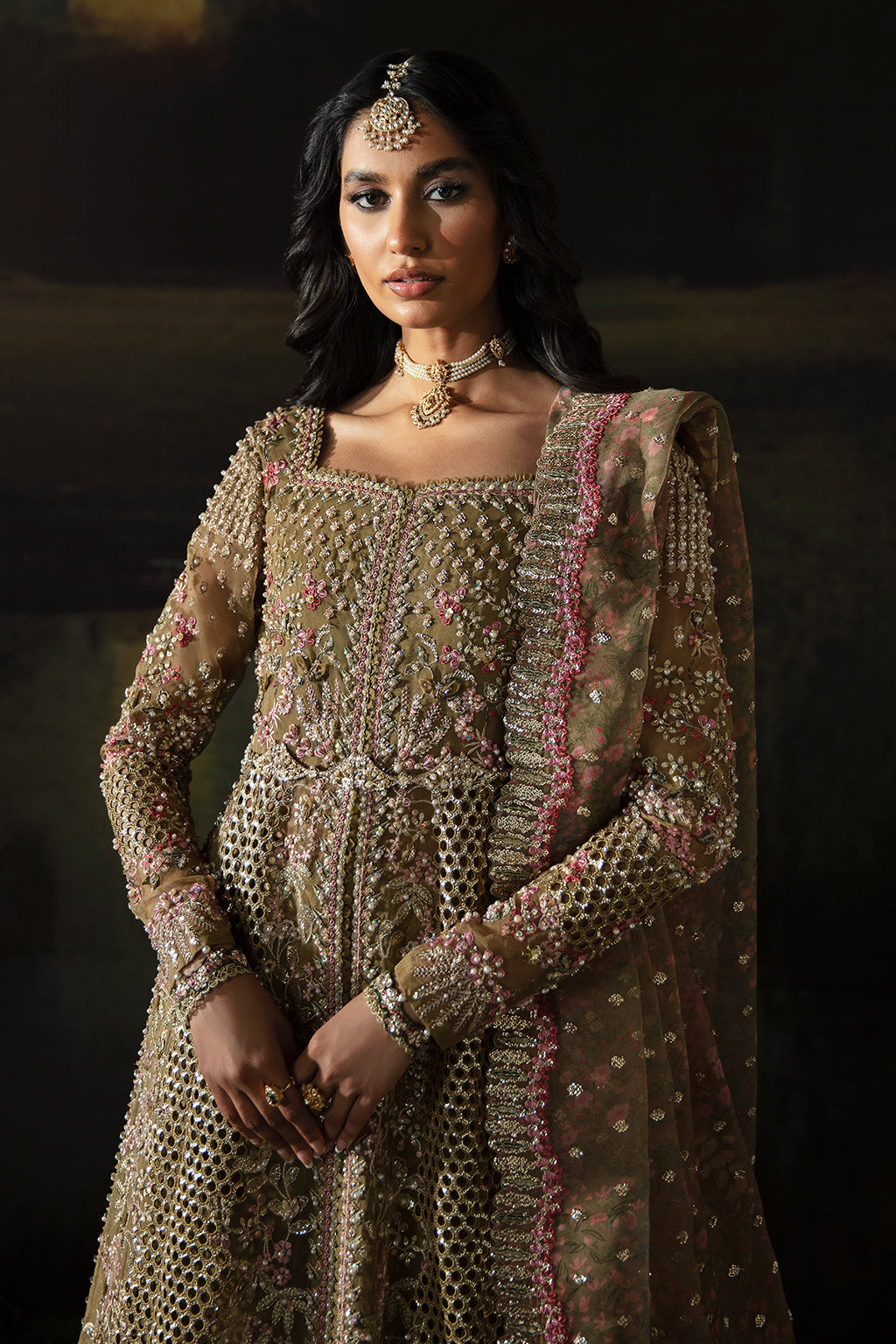 Afrozeh Embroidered Organza Unstitched 3Pc Suit AFH-24-01 SUHANA