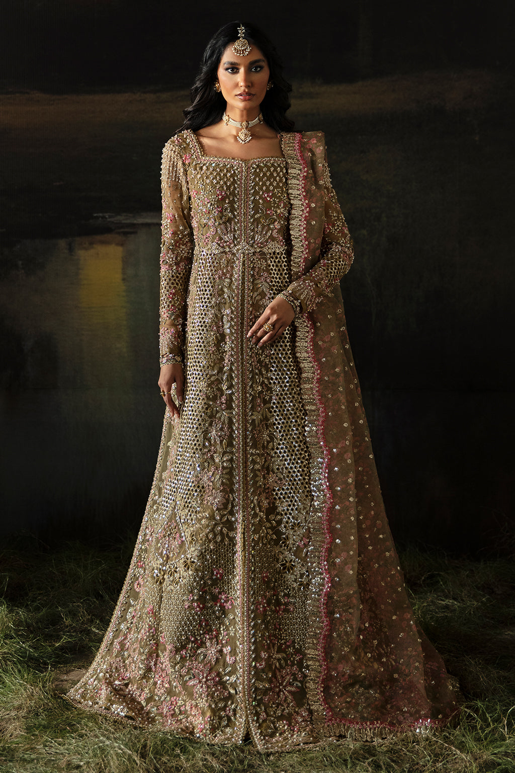 Afrozeh Embroidered Organza Unstitched 3Pc Suit AFH-24-01 SUHANA