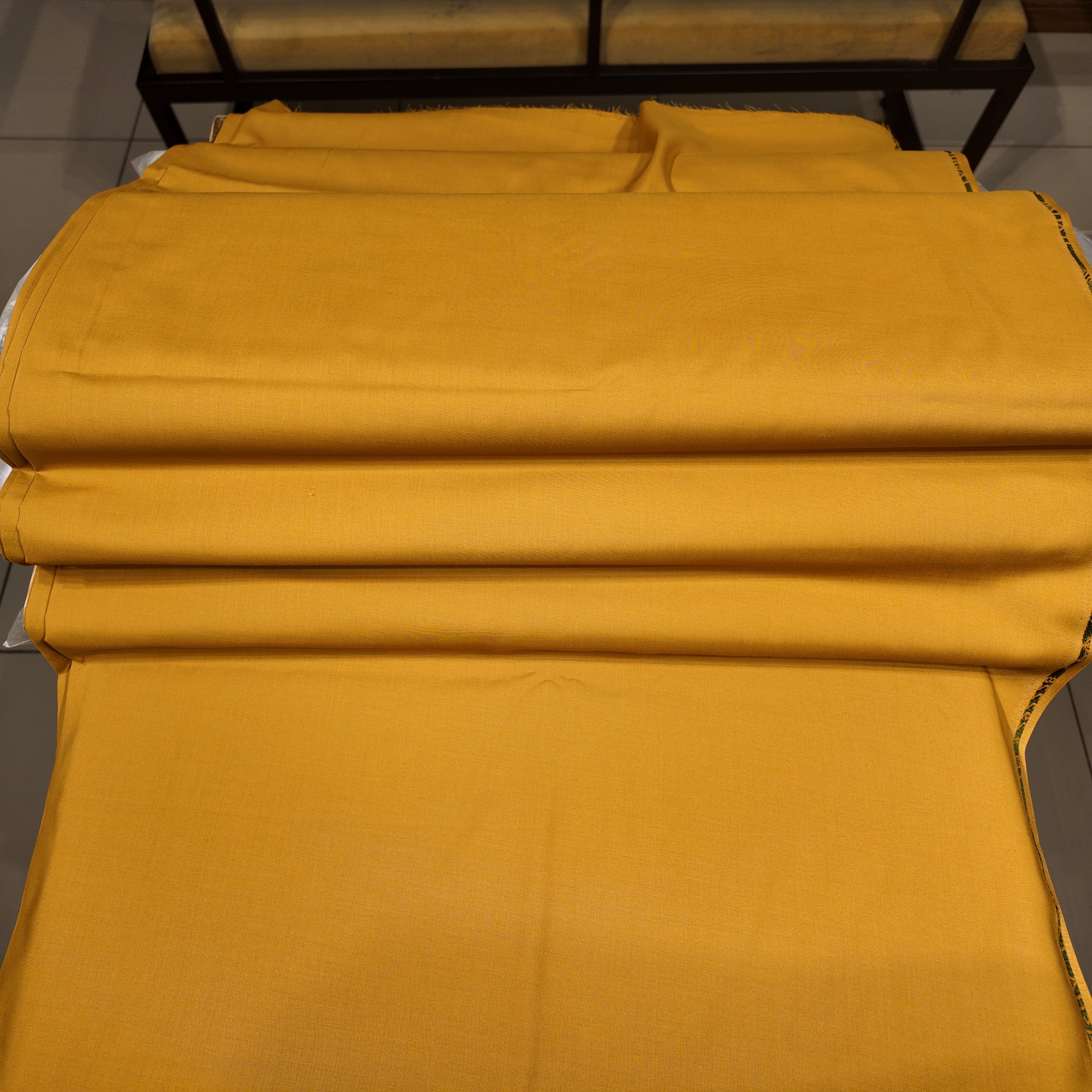 Wash & Wear Men’s Unstitched Suit–