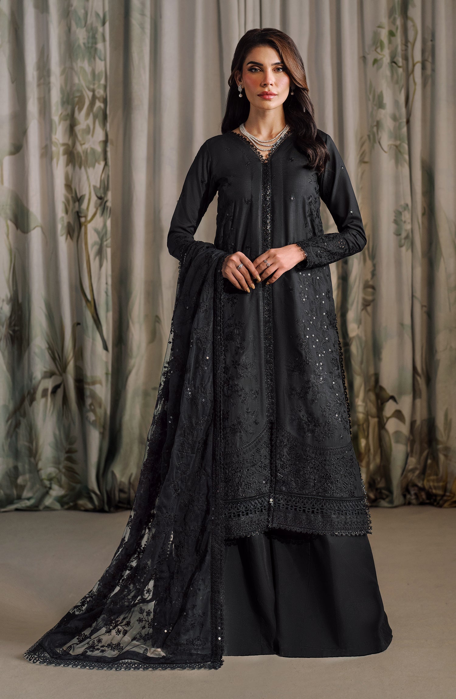 Zarif Embroidered Raw Silk Unstitched 3Pc Suit ZRF-RW-02