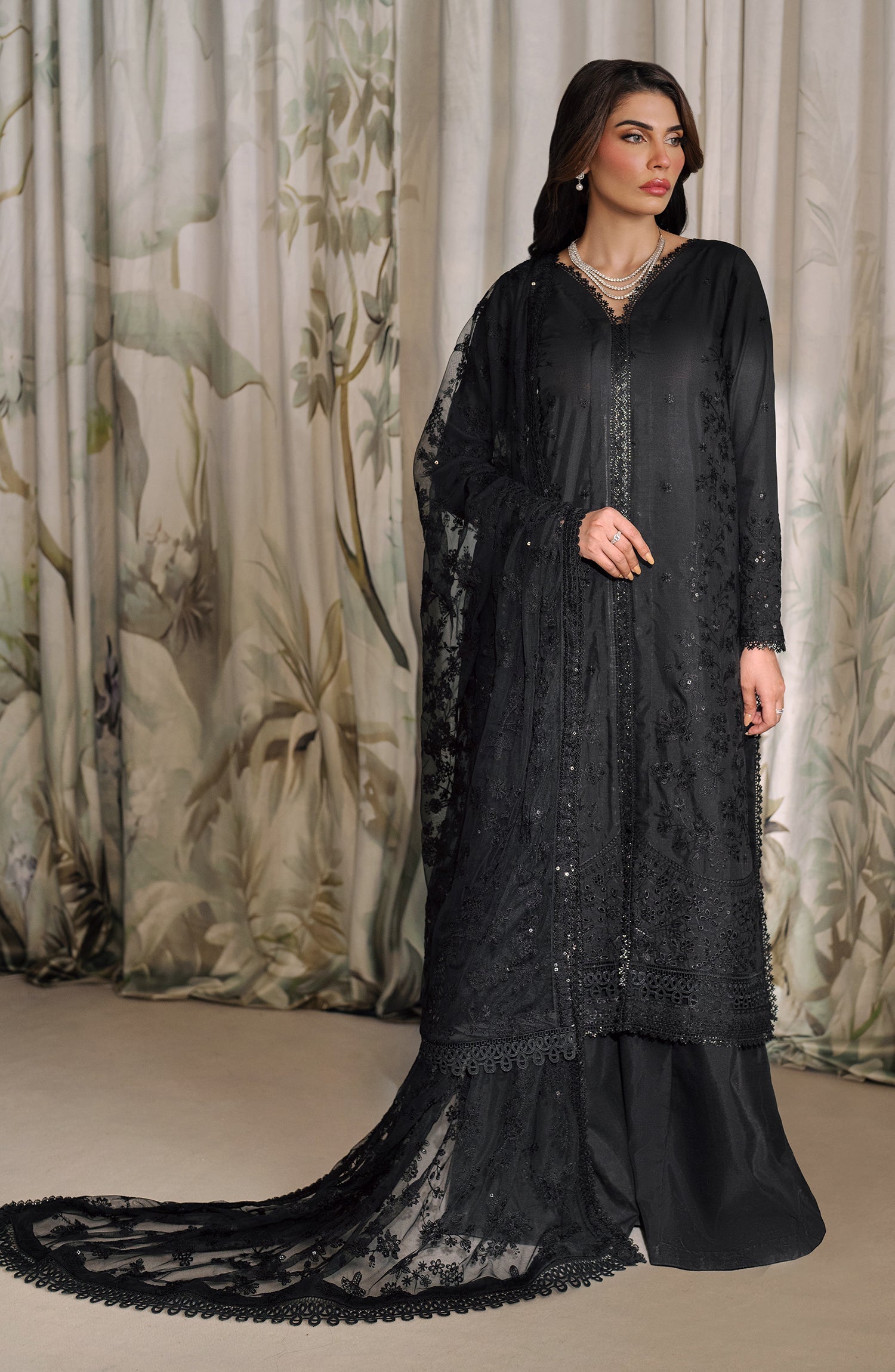 Zarif Embroidered Raw Silk Unstitched 3Pc Suit ZRF-RW-02