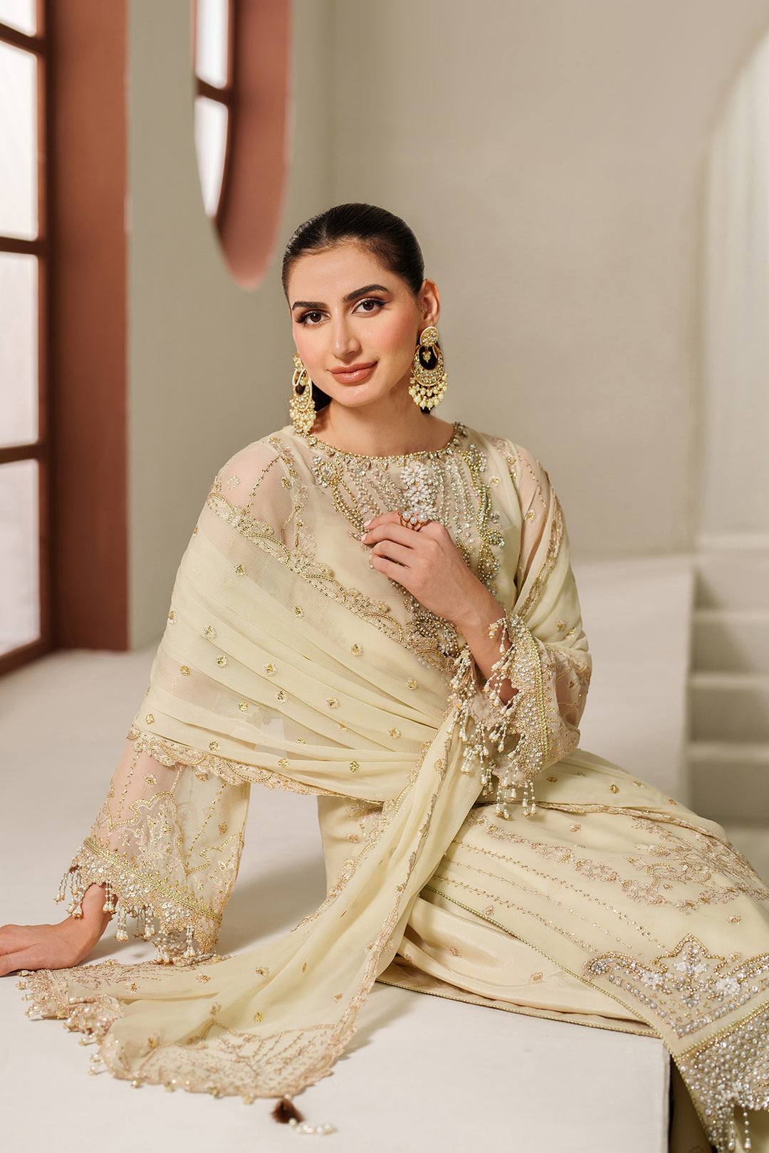 ALIZEH AF-4052-Parnoor