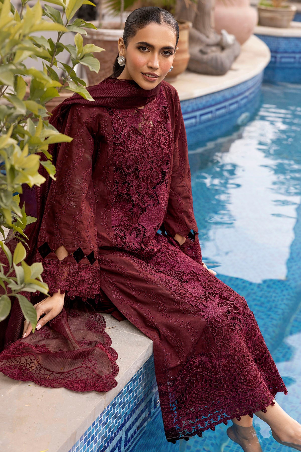 Motifz SABINE EMBROIDERED LAWN UNSTITCHED