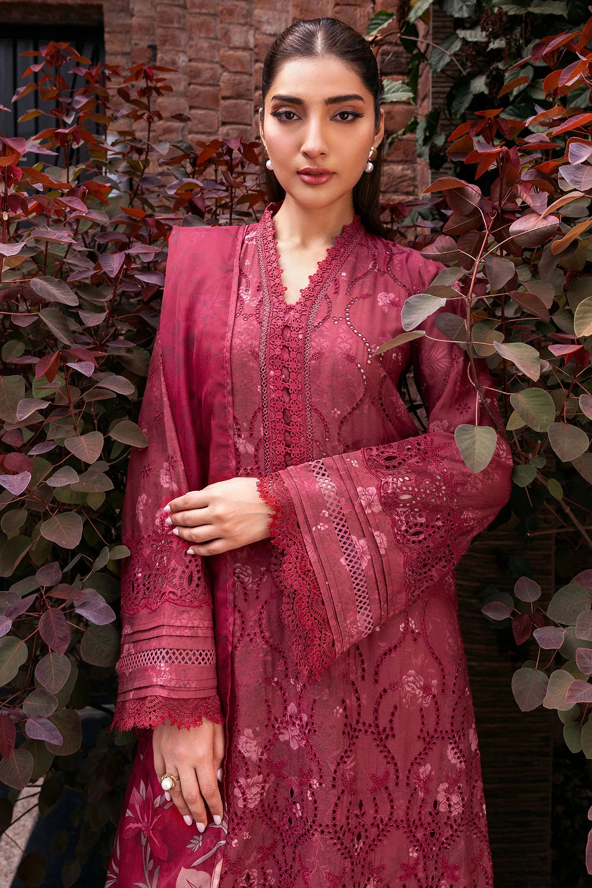 Motifz ALMA DIGITAL PRINTED LAWN UNSTITCHED
