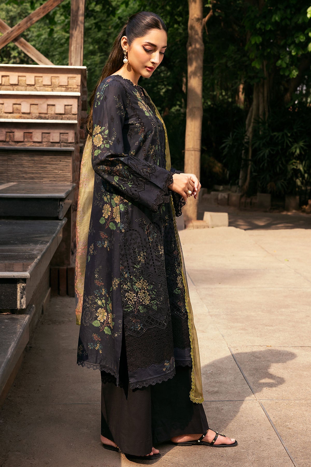 Motifz JULLINA DIGITAL PRINTED LAWN UNSTITCHED