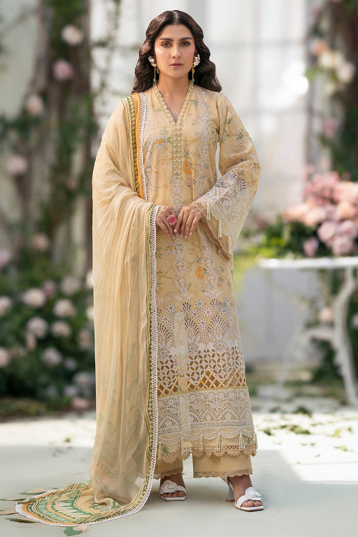 Motifz ORCHID EMBROIDERED LAWN UNSTITCHED