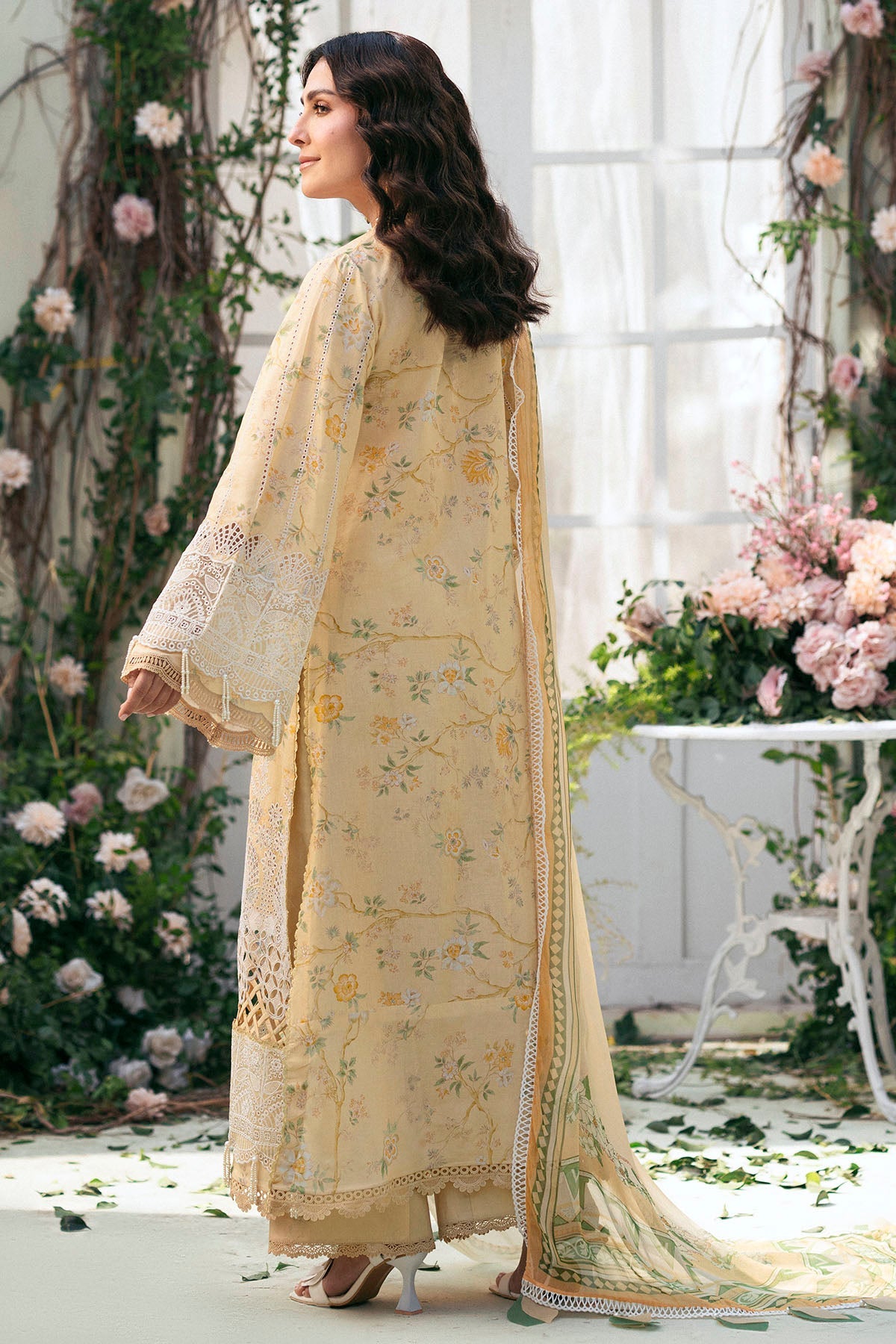 Motifz ORCHID EMBROIDERED LAWN UNSTITCHED