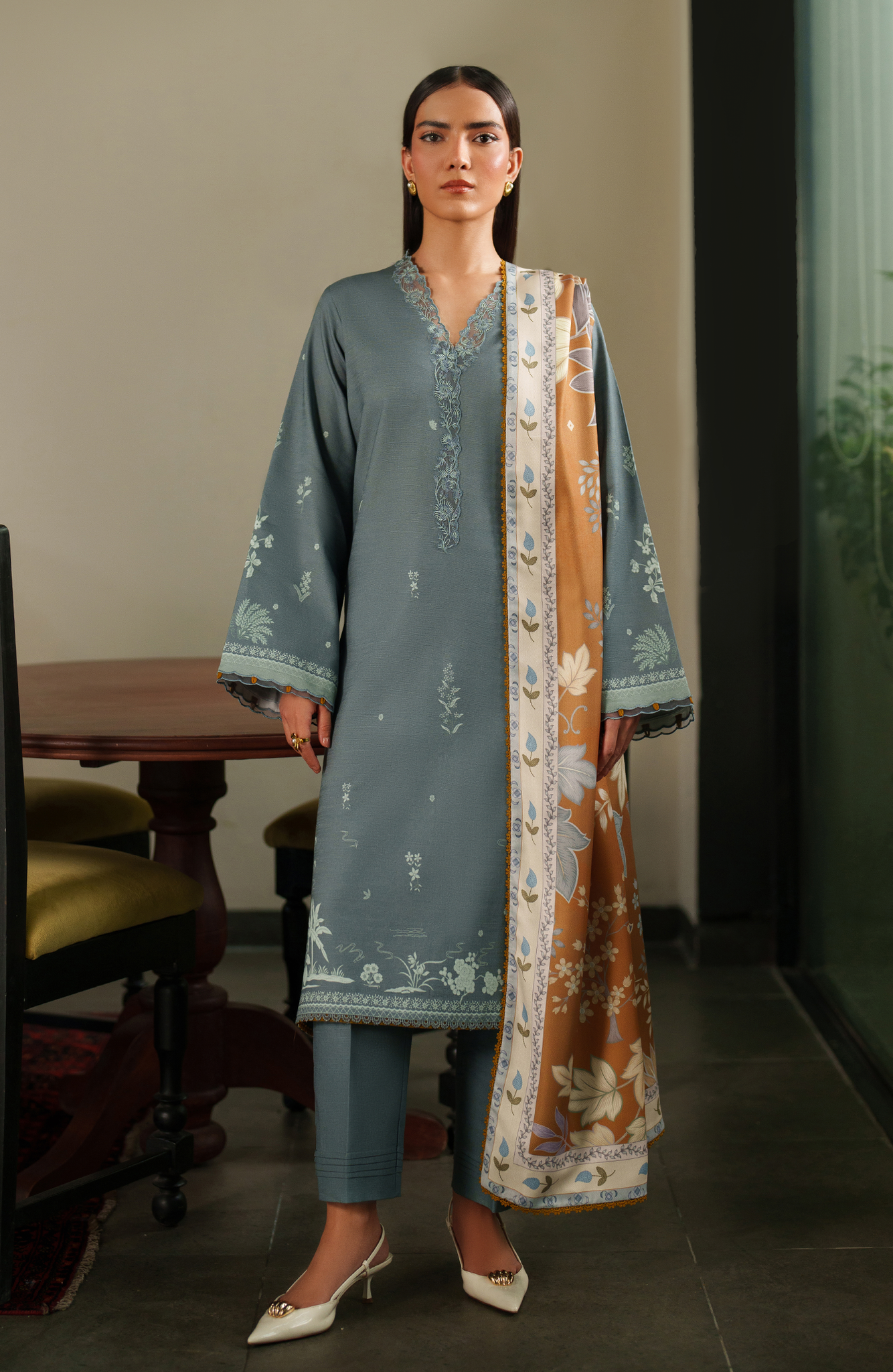 SERAN Unstitched EIRENE