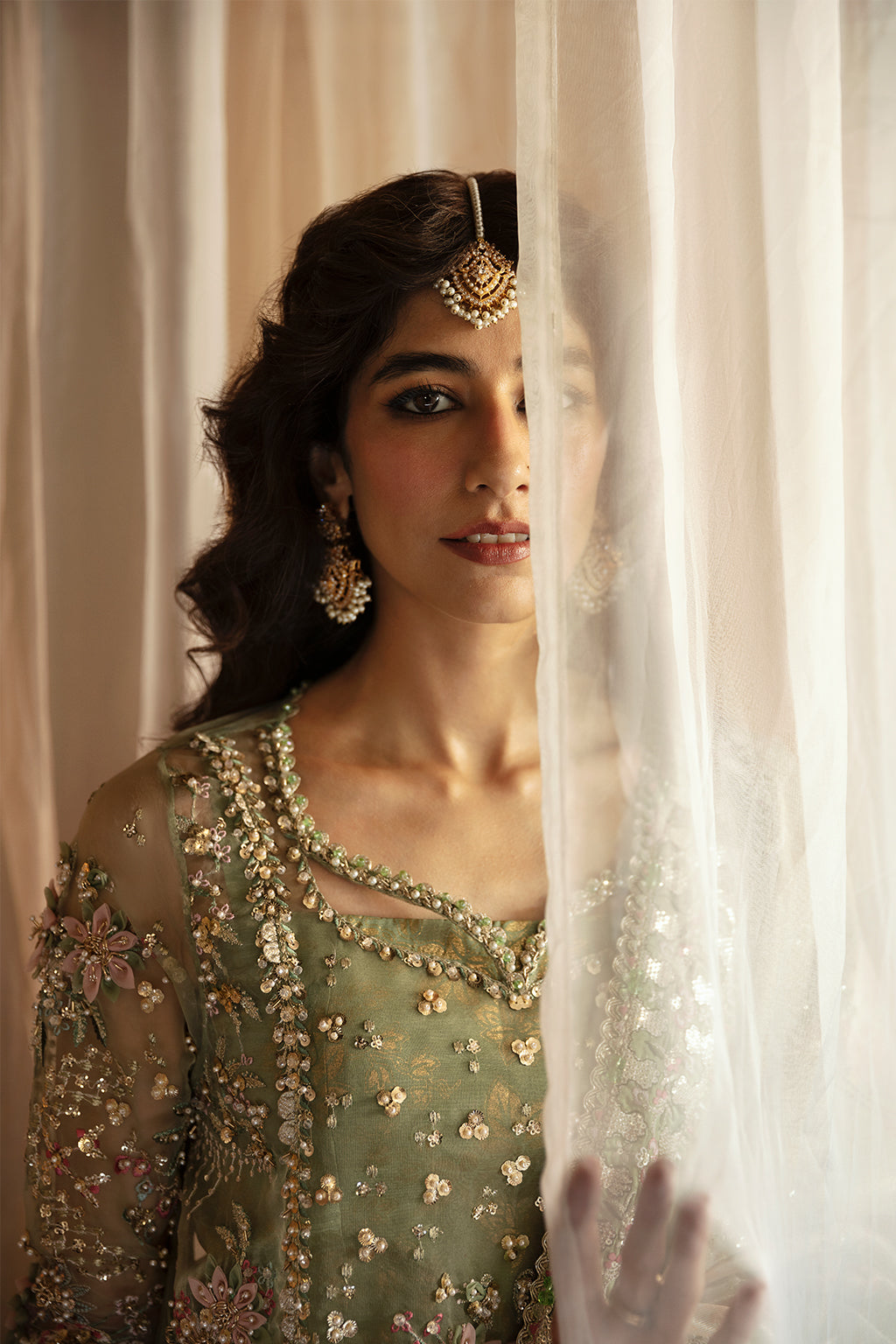 Afrozeh Embroidered Organza Unstitched 3Pc Suit AFH-24-03 SHREYA