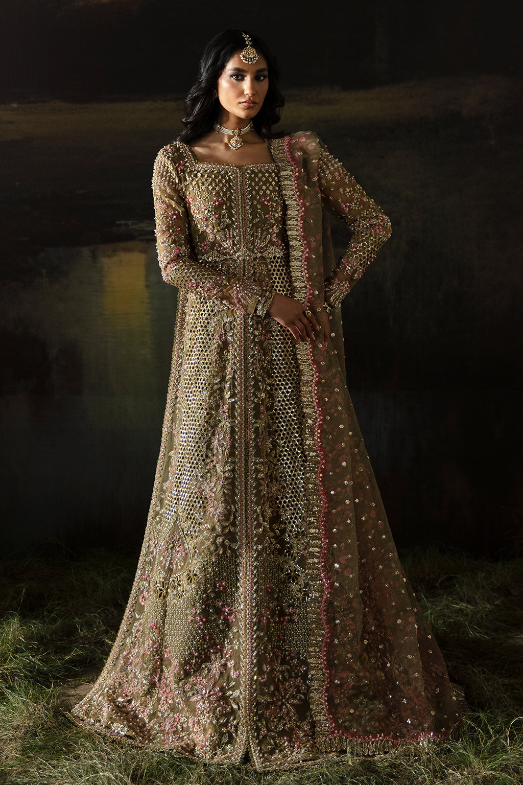 Afrozeh Embroidered Organza Unstitched 3Pc Suit AFH-24-01 SUHANA