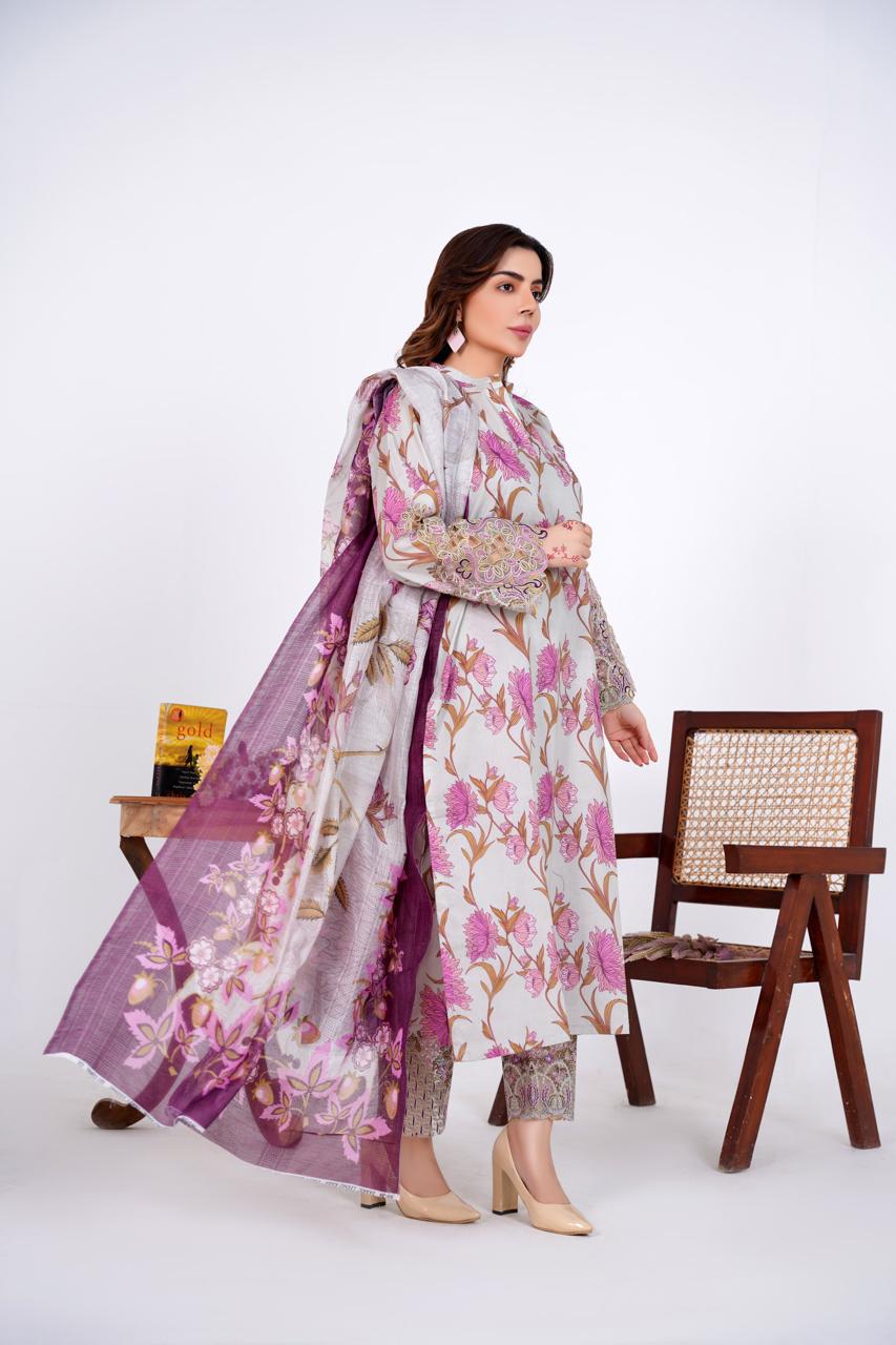 Zeenat Pret  3 PC Embroidered Dress