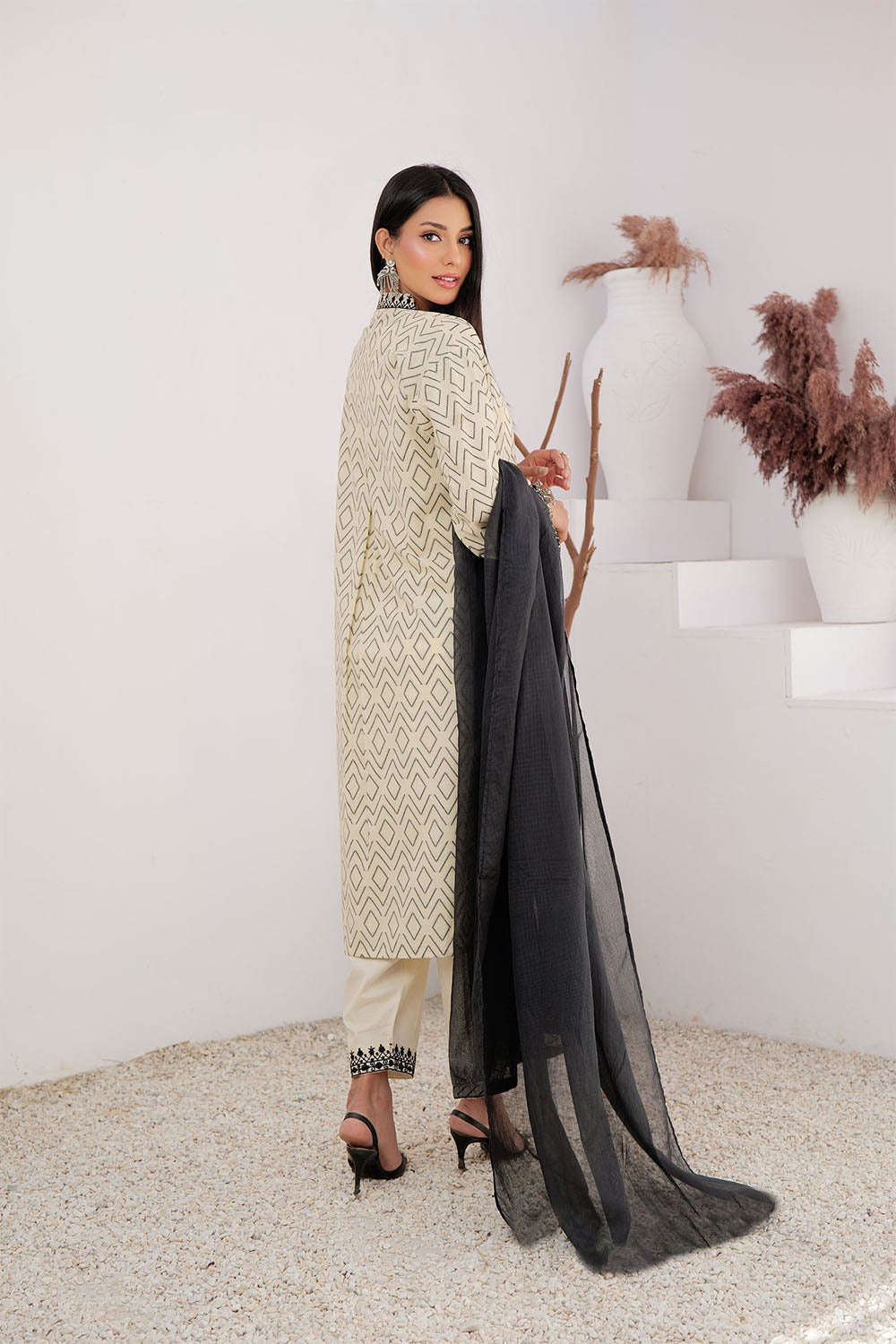 SN-Cream & Black | Casual 3 Piece Suit | Cotton Jacquard