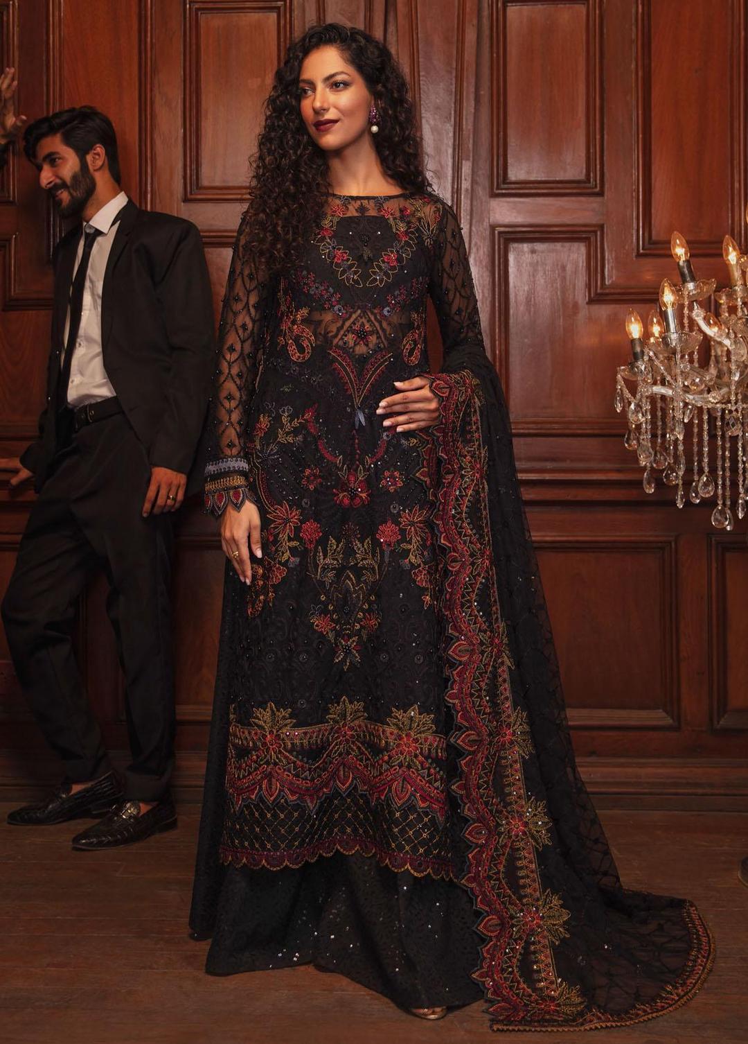 Iznik Embroidered Chiffon Suits Unstitched 3 Piece IRC-03 Fonce Night
